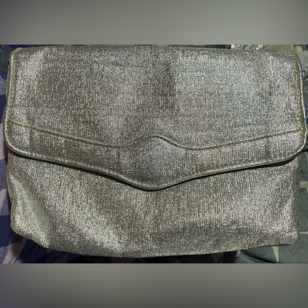 Silver Clutch